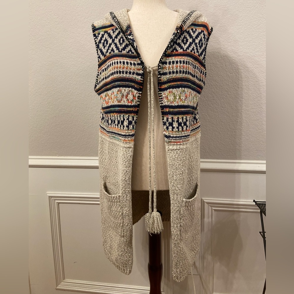 JODIFL Cream Hooded Long Cardigan Vest with Multicolor Fair Isle Pattern